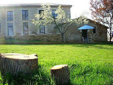 Le Domaine De Baulieu, Singuliers
