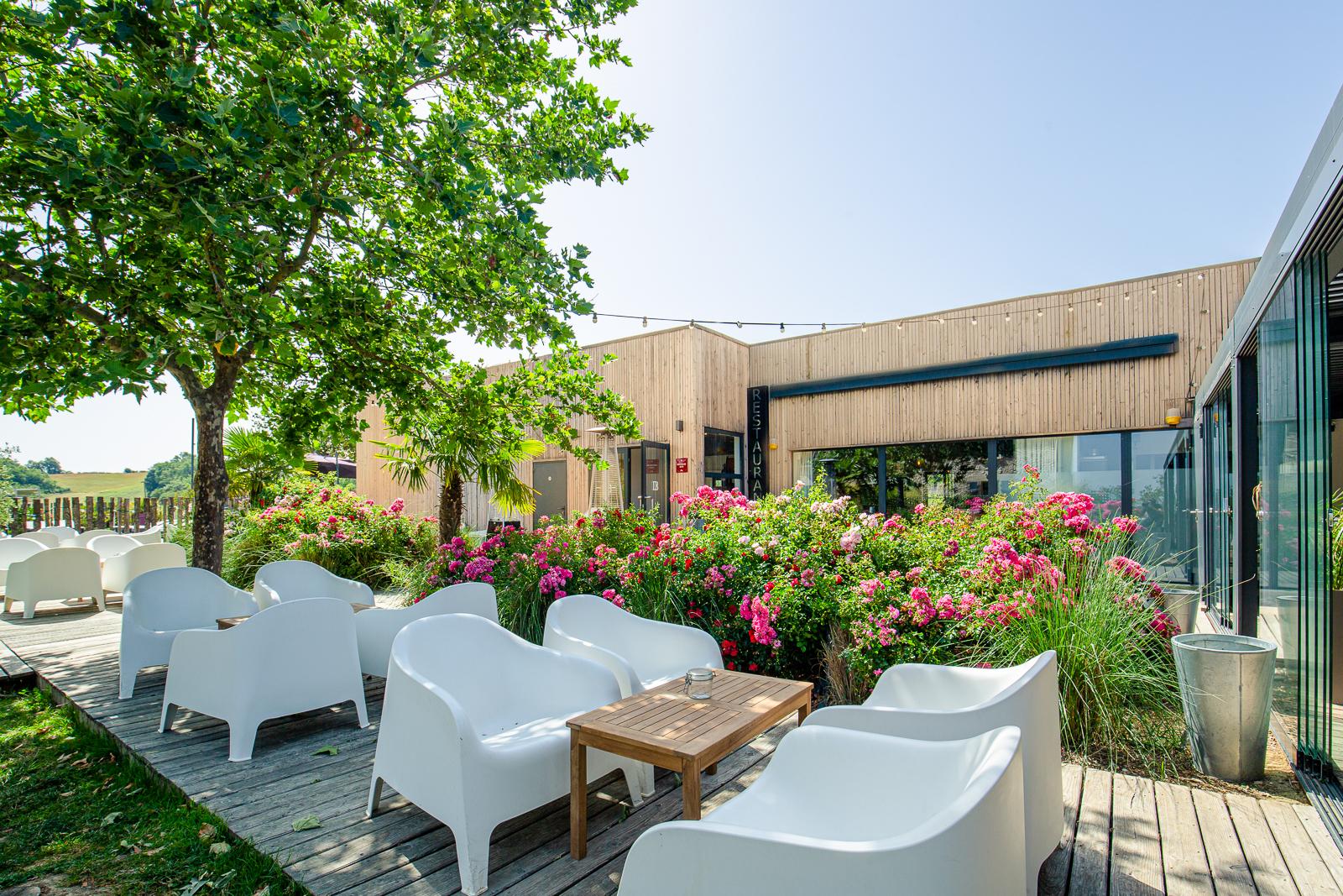 Le Domaine De Baulieu Hotel 4*